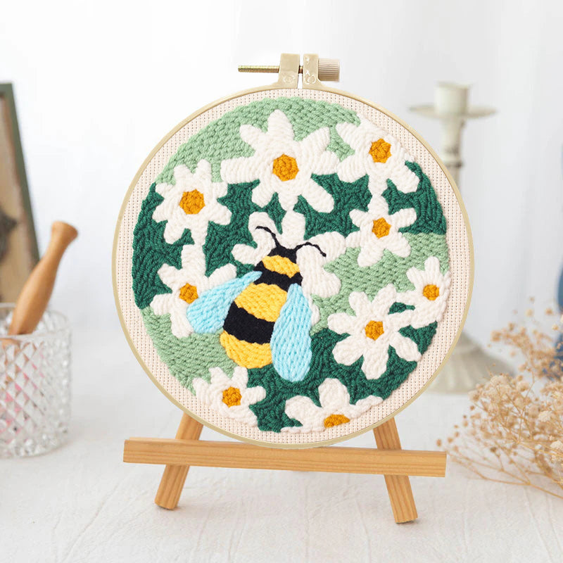 Daisy Bee