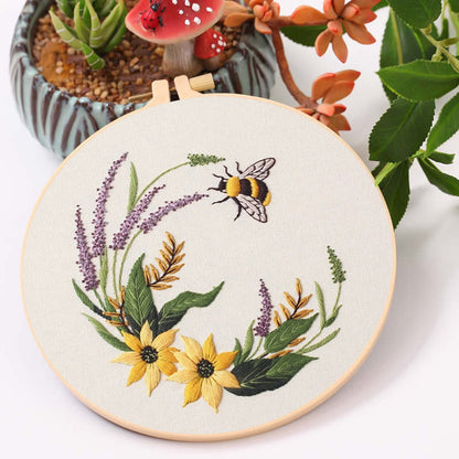 Bee & Wildflower
